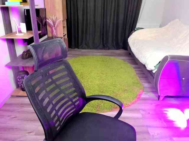 StrippingLady webcam