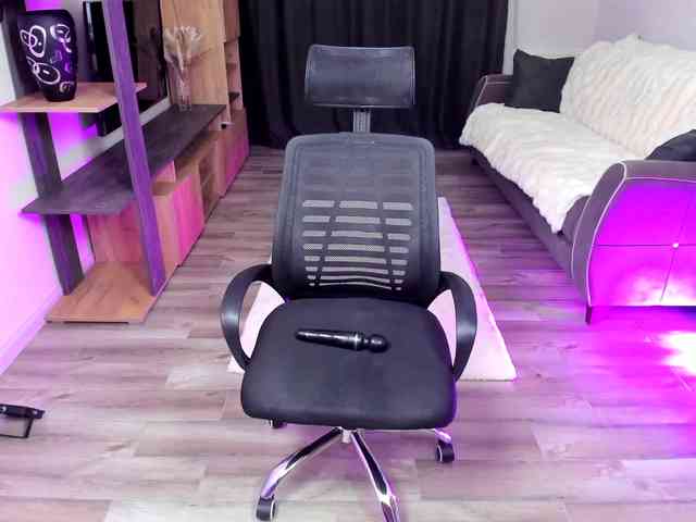 live amateur webcam StrippingLady