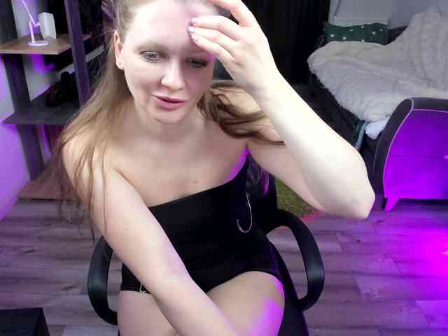 StrippingLady webcam