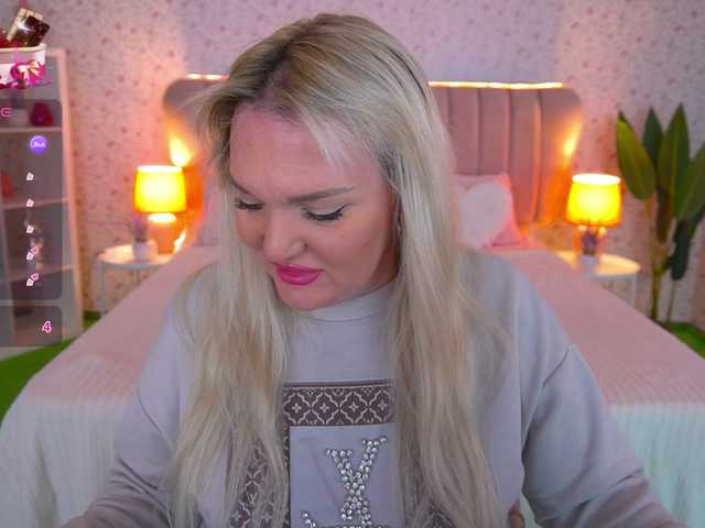 AmelyLoveme's BongaCams show and profile