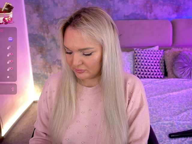 AmelyLoveme's BongaCams show and profile