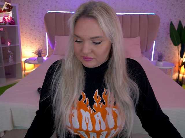 AmelyLoveme's BongaCams show and profile