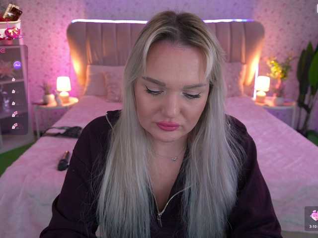AmelyLoveme's BongaCams show and profile