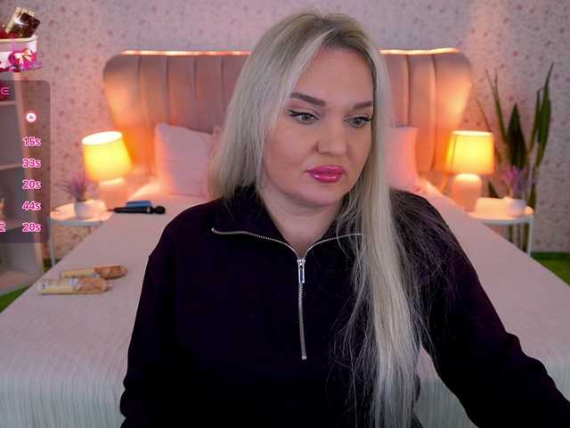 AmelyLoveme's BongaCams show and profile