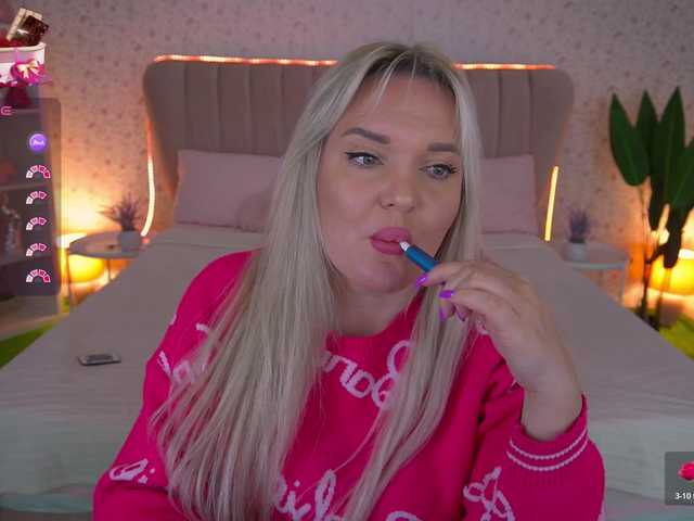 BongaCams AmelyLoveme is Freechat AmelyLoveme — Hello!! Welcome to all! I will make all your dreams true here ! just not like bored talks