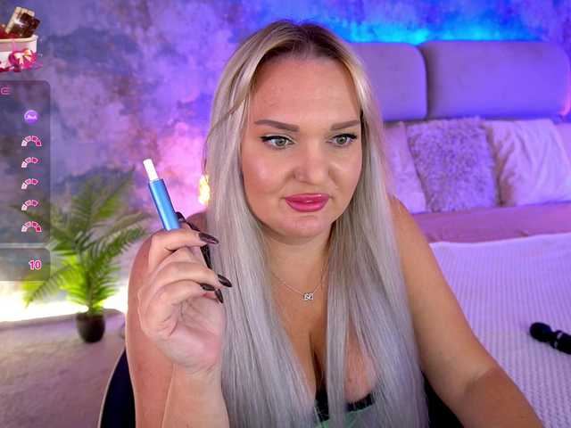 AmelyLoveme from BongaCams is Freechat