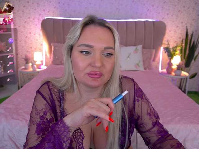 AmelyLoveme's BongaCams show and profile