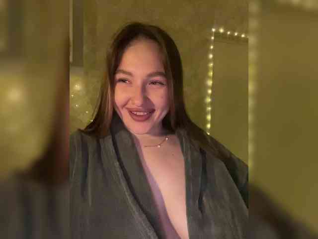 BoredGirl webcam
