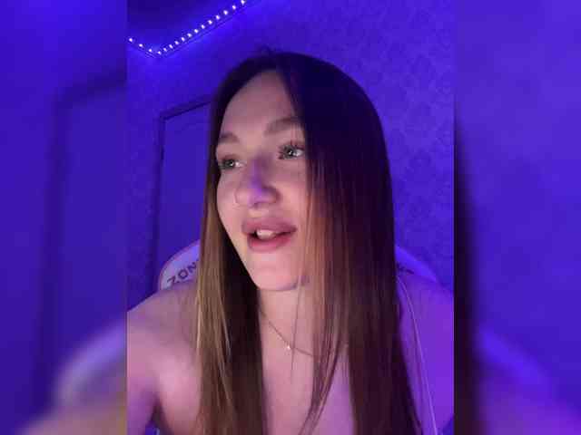 BoredGirl webcam