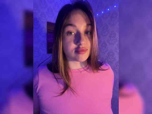 BoredGirl webcam