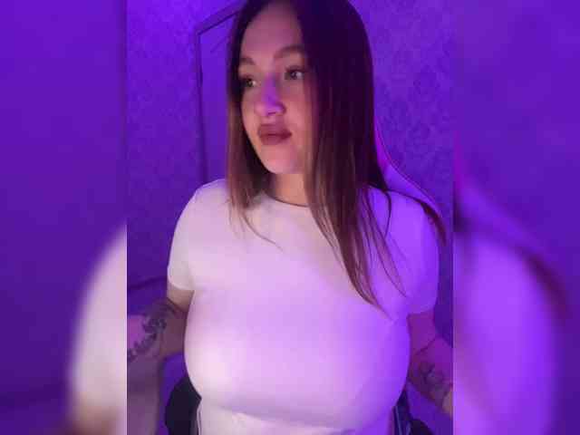BoredGirl webcam