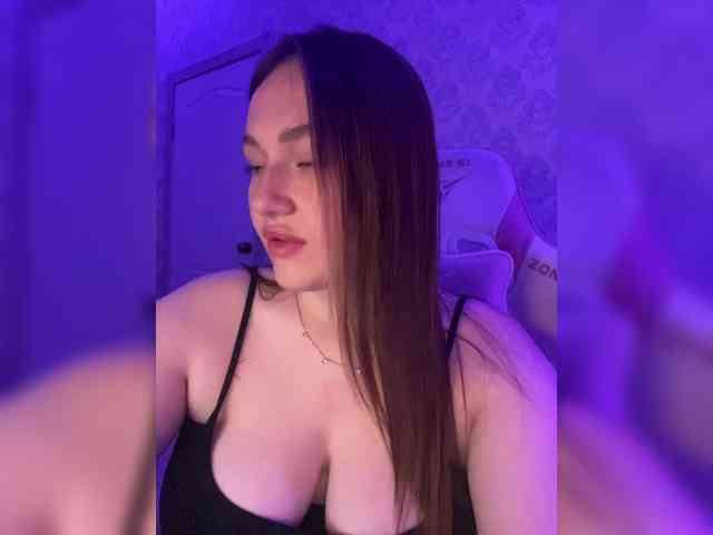 BoredGirl webcam