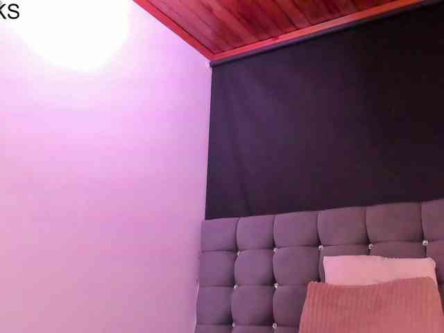 Sweet-samy-1 webcam