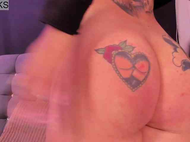 Sweet-samy-1 webcam