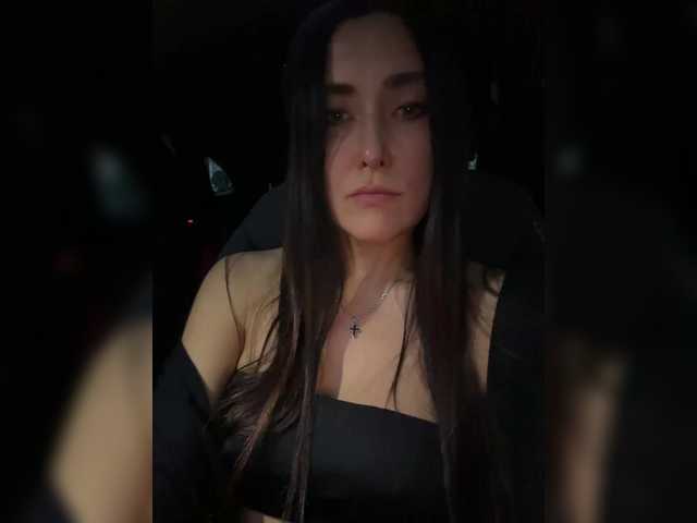 linahelen's BongaCams show and profile