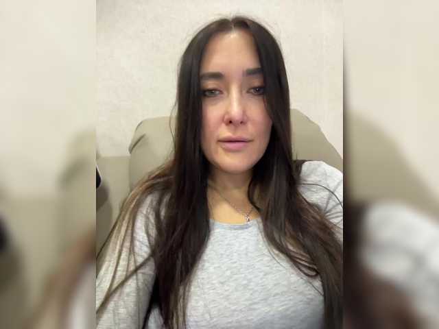 linahelen's BongaCams show and profile