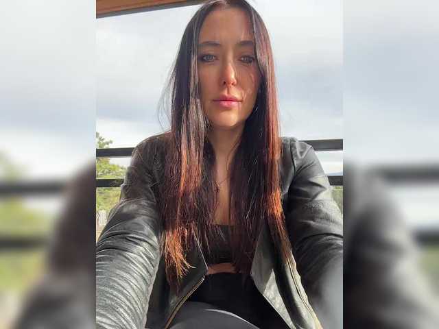 linahelen's BongaCams show and profile