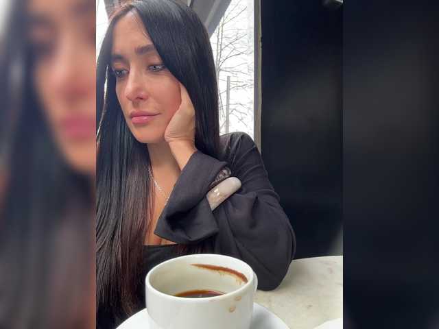 linahelen's BongaCams show and profile