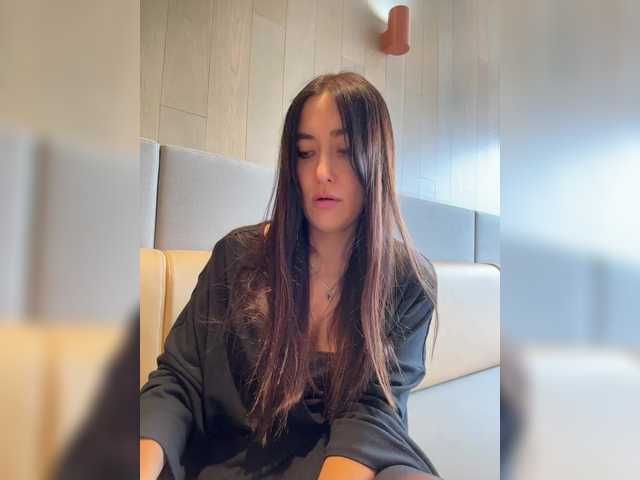 linahelen's BongaCams show and profile