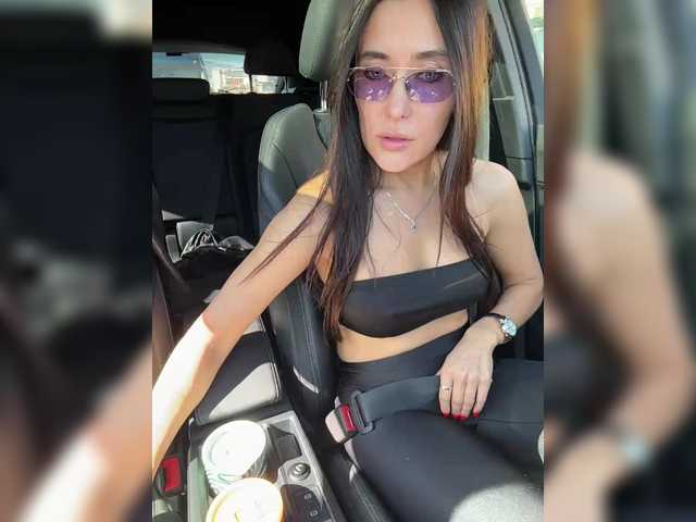 linahelen's BongaCams profile