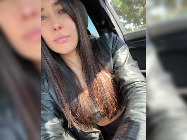 linahelen's BongaCams profile