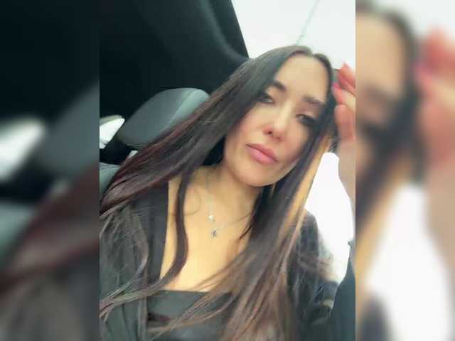 linahelen's BongaCams profile