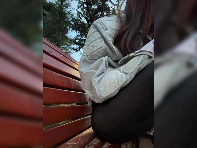 linahelen's BongaCams profile