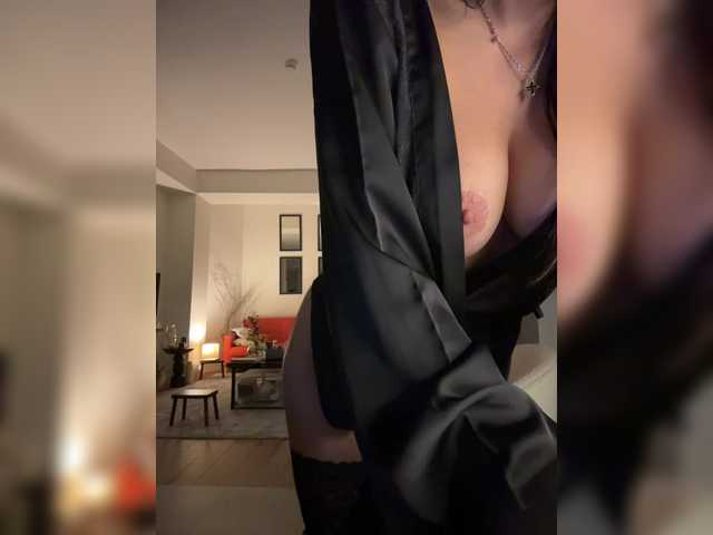 linahelen's BongaCams show and profile