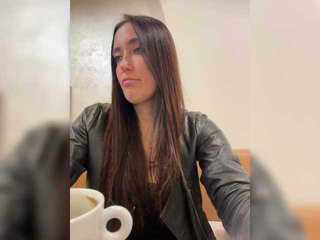 linahelen's BongaCams show and profile