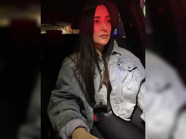 linahelen's BongaCams show and profile