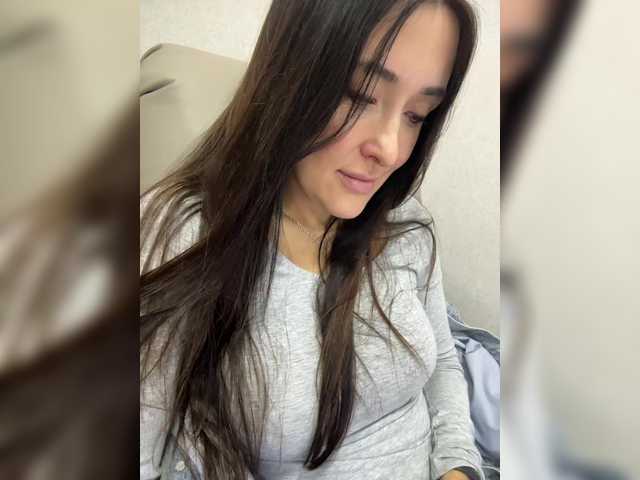 linahelen's BongaCams show and profile