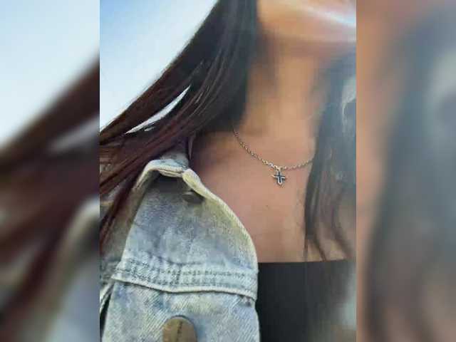 linahelen's BongaCams profile