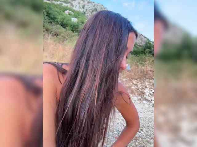 linahelen Live Webcam on BongaCams