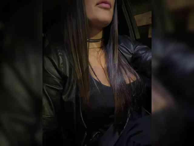 linahelen Live Webcam on BongaCams