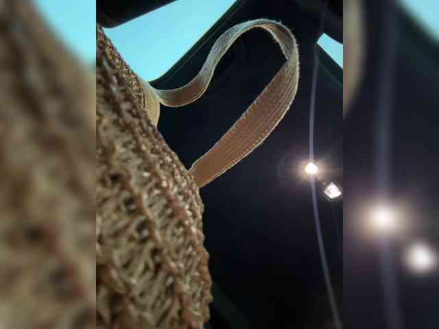 linahelen Live Webcam on BongaCams