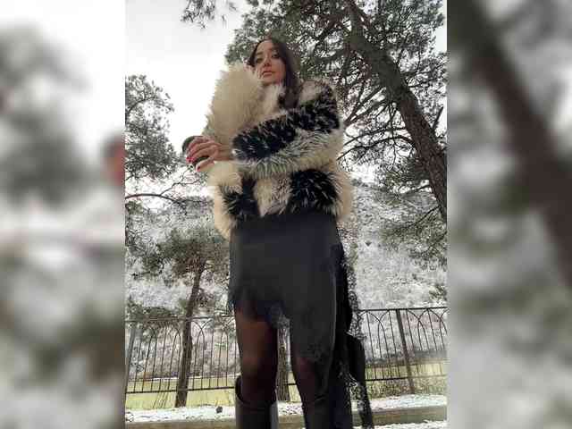 linahelen Live Webcam on BongaCams