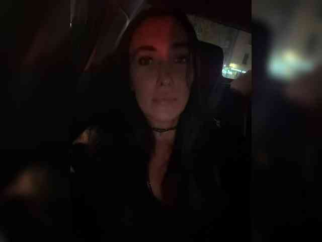 linahelen Live Webcam on BongaCams