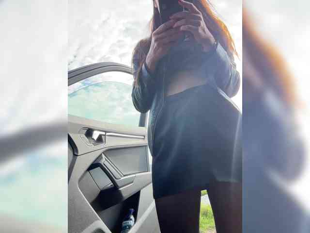 linahelen Live Webcam on BongaCams