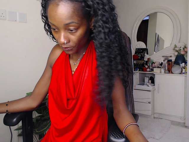 MariSiah-1's BongaCams show and profile