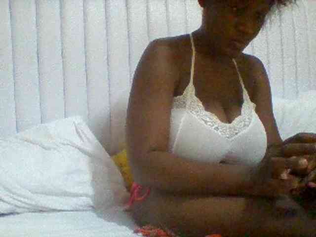 BoobieQueen webcam