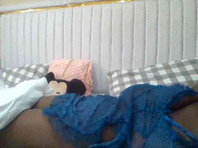 BoobieQueen webcam