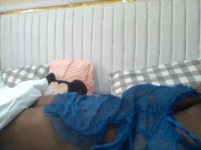 BoobieQueen webcam