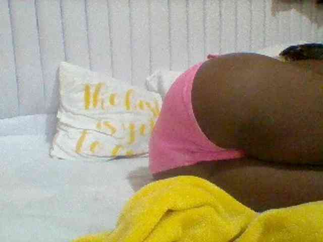 BoobieQueen webcam