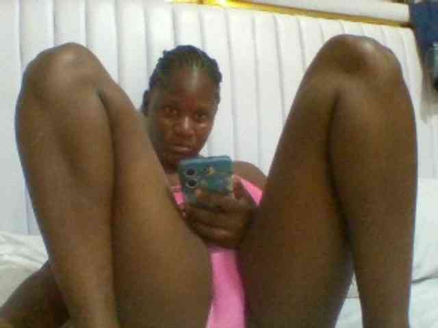BoobieQueen webcam