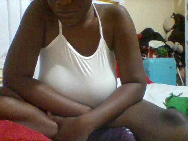 BoobieQueen webcam