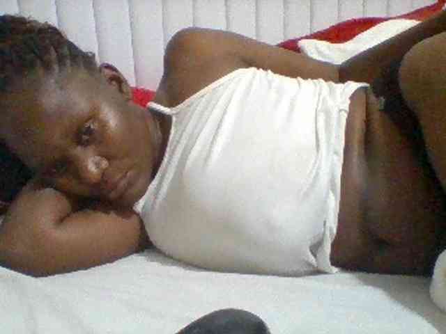 BoobieQueen webcam