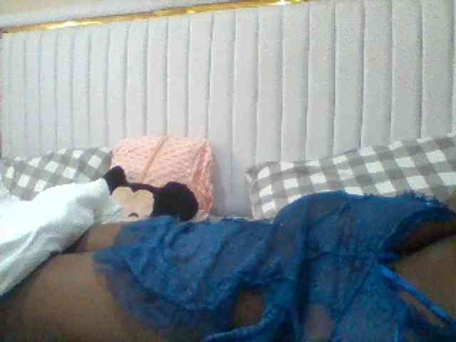 BoobieQueen webcam
