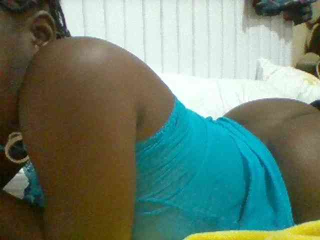 BoobieQueen webcam