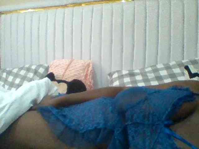 BoobieQueen webcam
