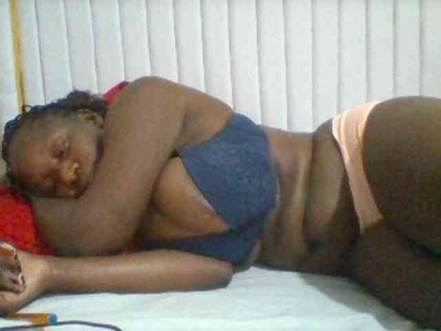 BoobieQueen webcam